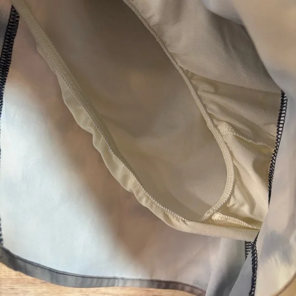 Calia by Carrie Underwood Running Shorts Size Largee Smoke Blue Print H3 - Picture 4 of 7